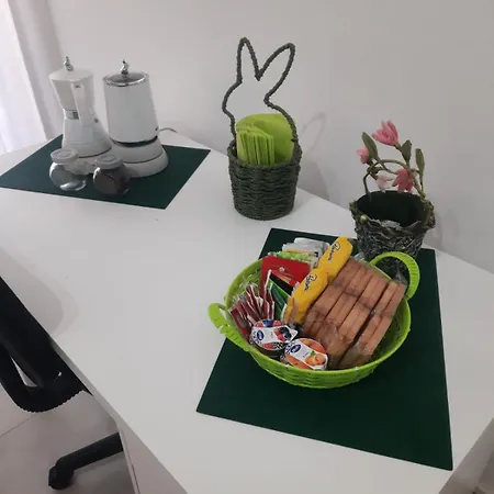 Elegante Smeraldo Gæstehus 3*